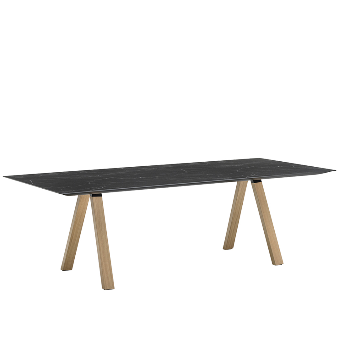 kourtis-contract-arki-table