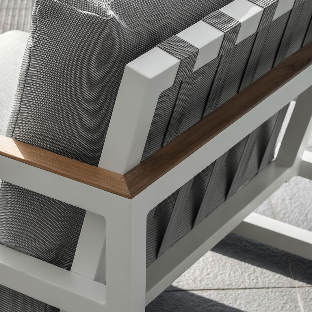 Alabama_alu_armchair