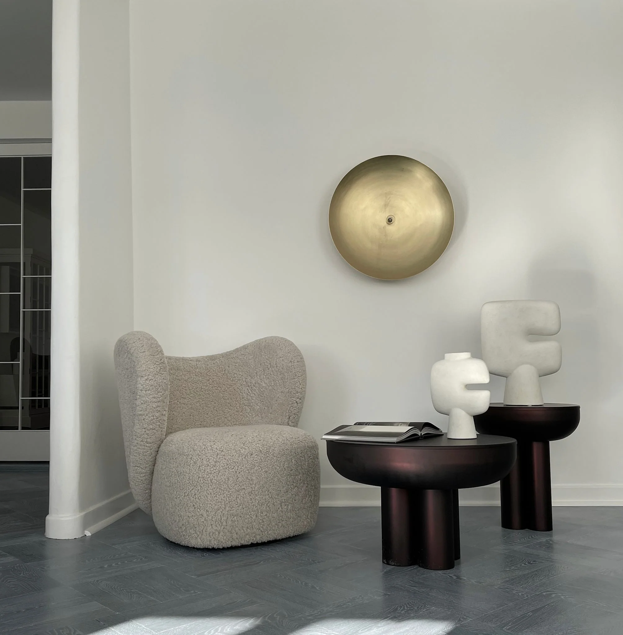 221003_-_Tribal_Vase_Medio_-_Bone_White_f7581d4b-f4db-47e3-84ad-fd7413452cdc