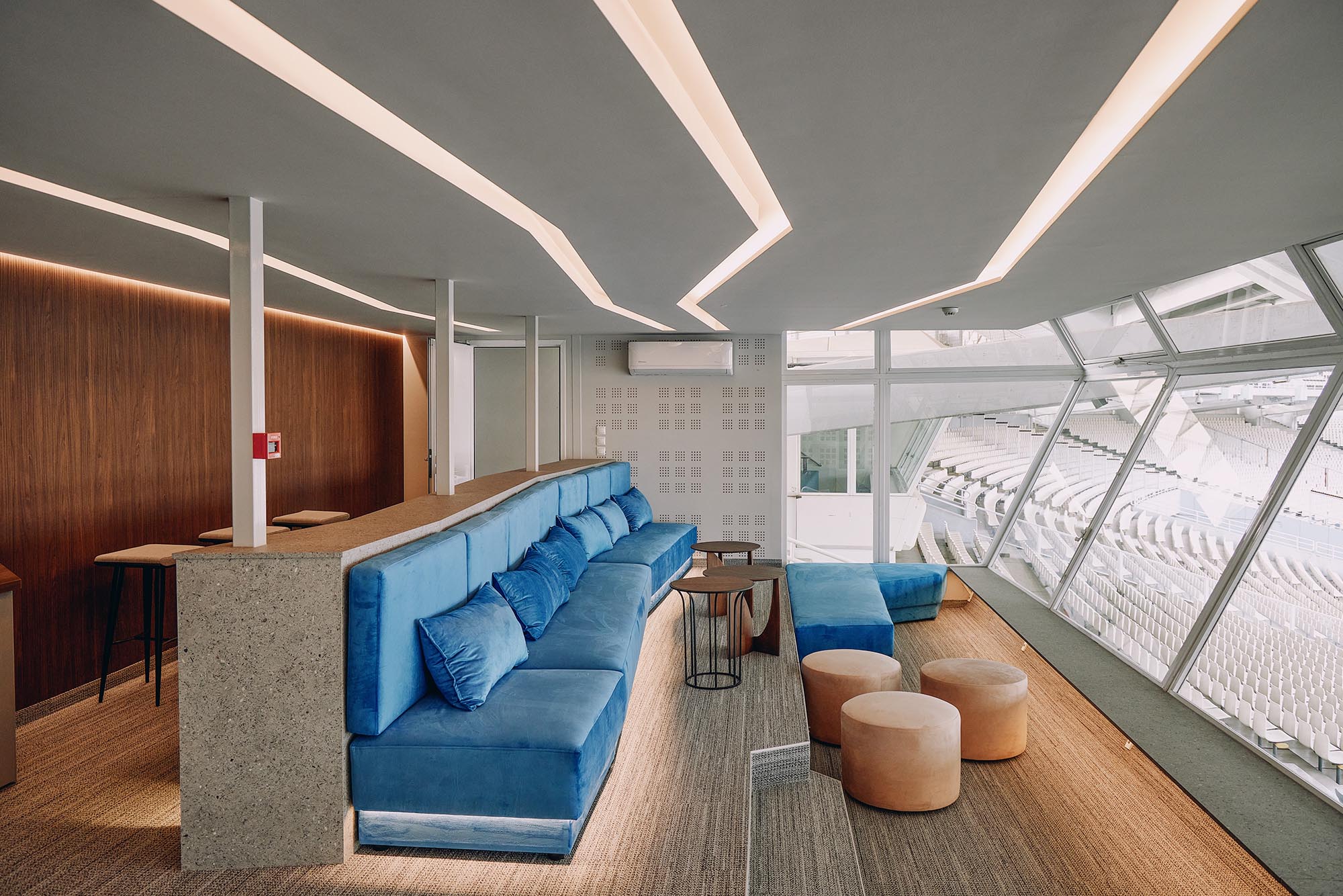  Visual Storytellers photographing for OAKA